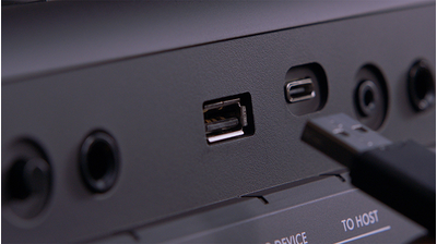 PSR-E583 Hoofdafbeelding van Connectiviteit & Uitvoer