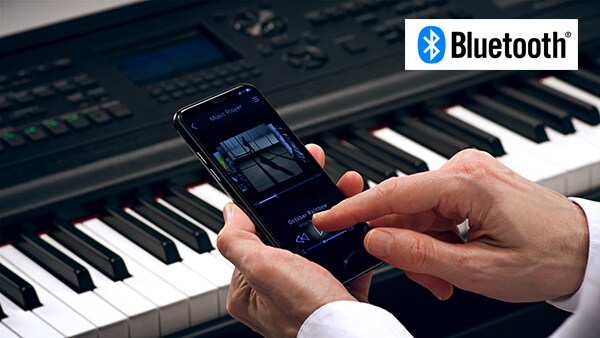 Yamaha DGX-670 Wit Digitale Piano Set (standaard, Koptelefoon en Pianobank)