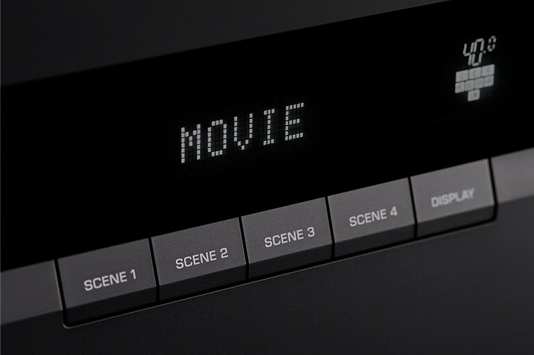 De Scene-knoppen van de RX500A.