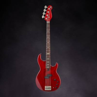 Over de Yamaha® Peter Hook Signature BB