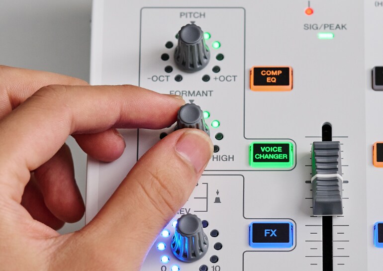 AG08 - Overzicht - AG-serie - Mengpanelen - Producten - Streaming