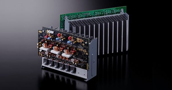 Yamaha AVENTAGE Receiver Amp