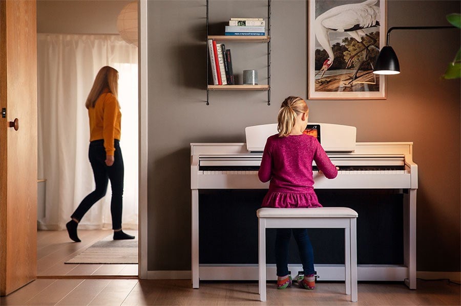 DISCOVER THE JOY OF PLAYING PIANO.