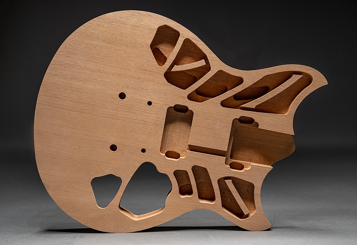 De body van de Revstar Element is gecompartimenteerd met behulp van Yamaha's “Acoustic Design”-geluidsanalyseproces.