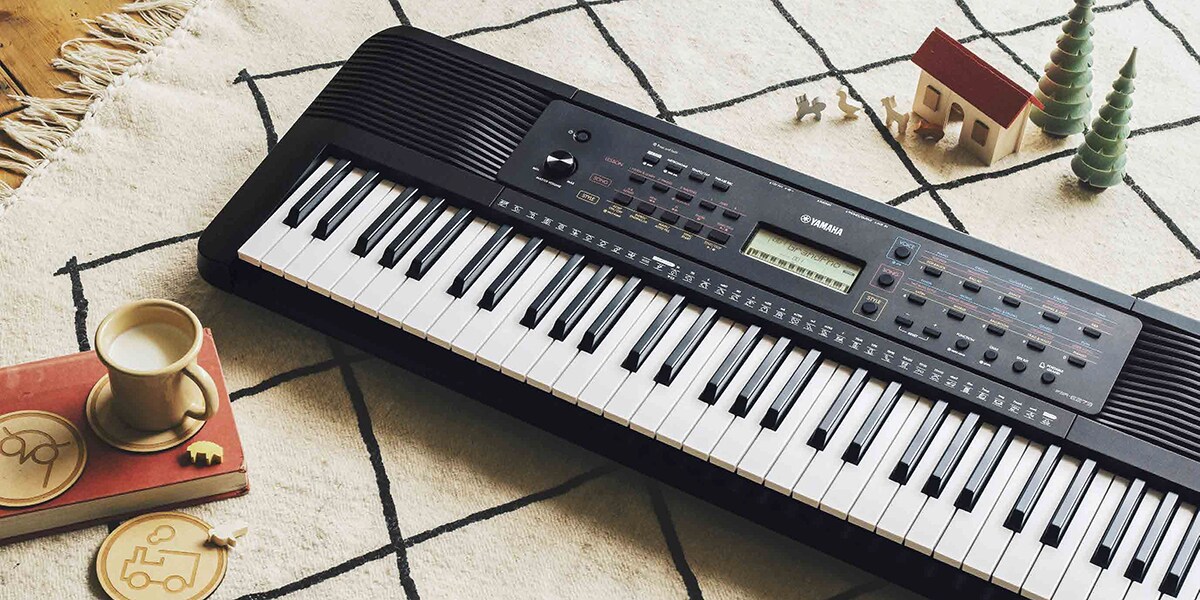 PSR-E273 - Overzicht - Portable keyboards - Producten - Keyboards
