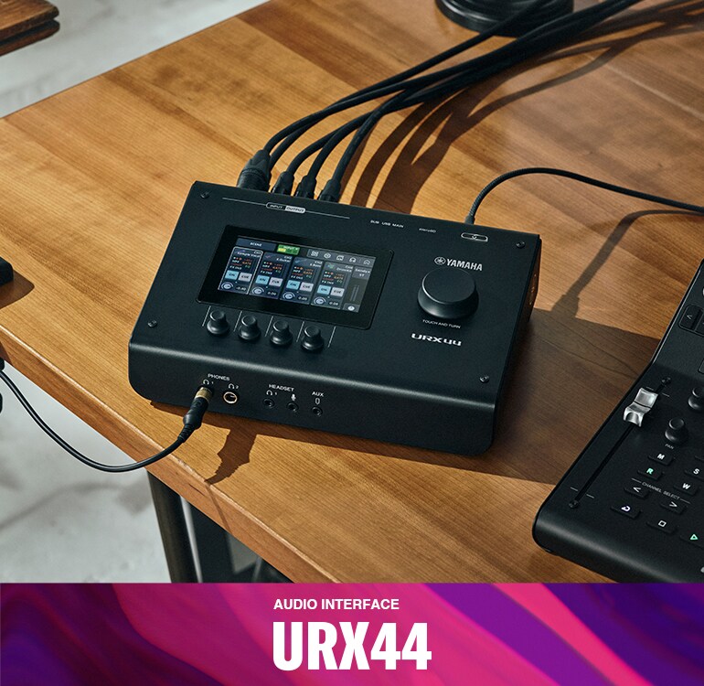 URX44 - Overzicht - URX-serie - Interfaces - Producten - Muziek